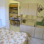 Marinu Aparthotel 3*