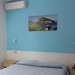 Marinu Aparthotel 3*