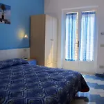 Marinu Aparthotel 3*