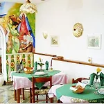 Marinu Aparthotel