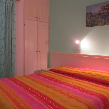 Marinu Aparthotel