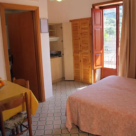 Marinu 公寓式酒店