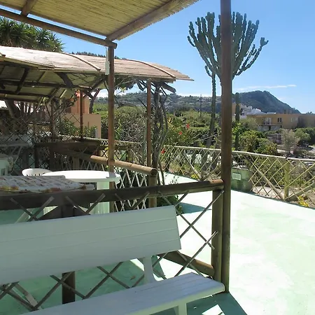 Marinu Aparthotel Forio (Isola d'Ischia)