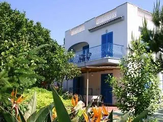 Marinu 公寓式酒店 3*